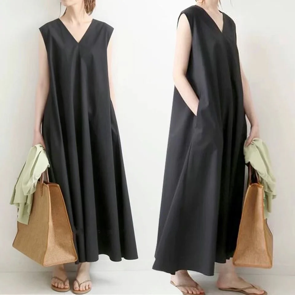 Veronica - Retro maxi dress with loose V-neck and sleeveless vest